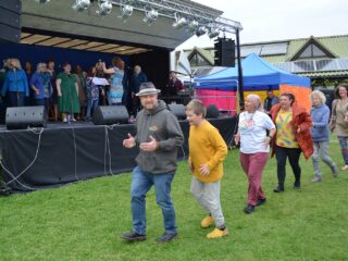 Othona-May-2022-choir-1