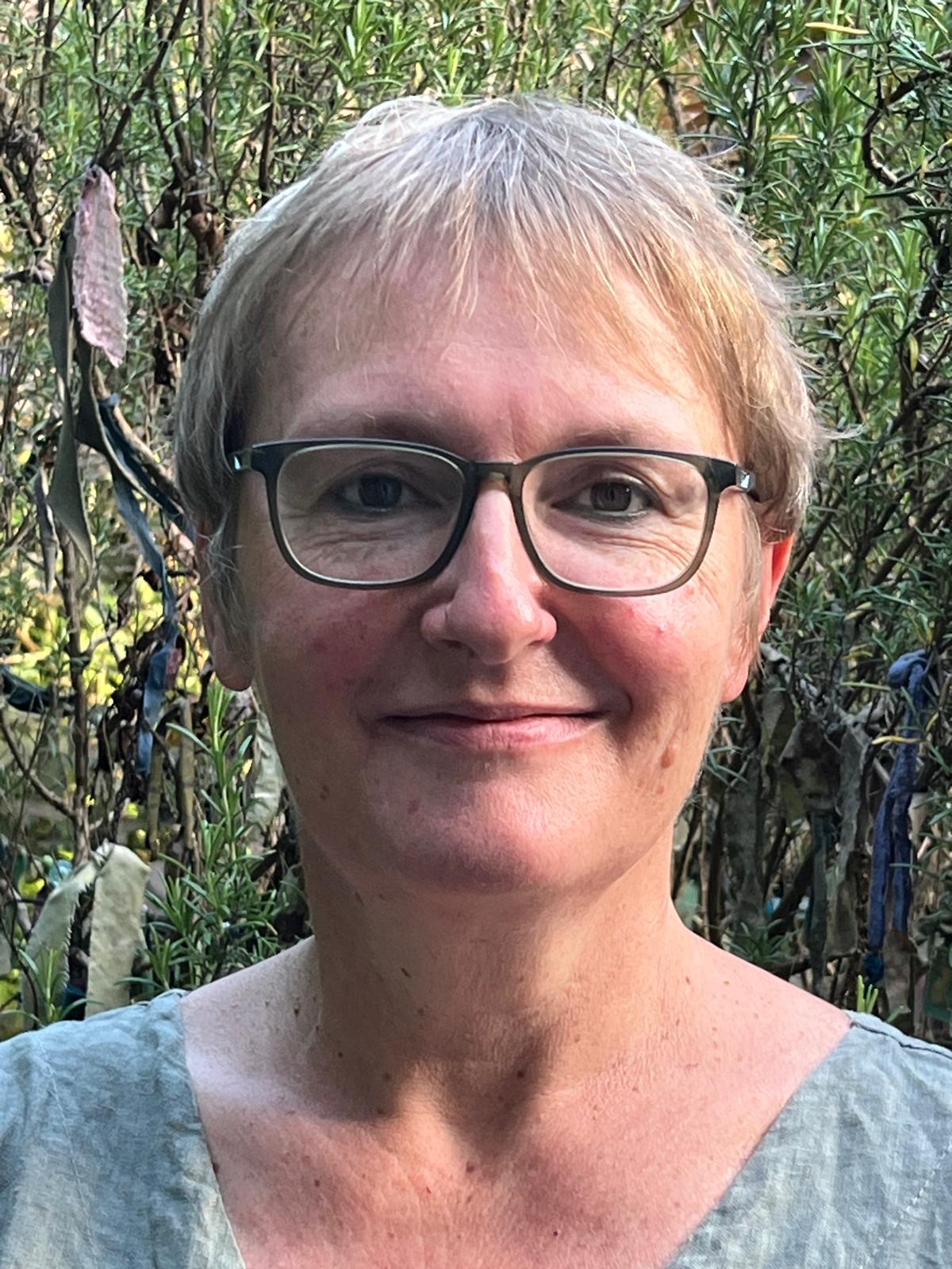 Jacqui Avery