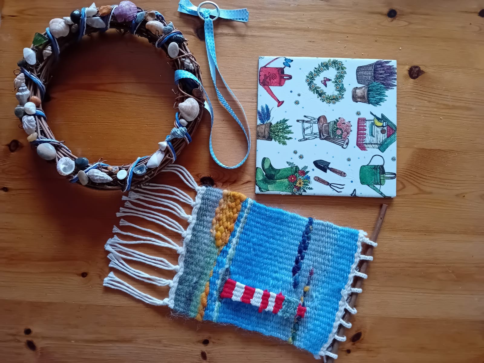 Examples of handcraft work